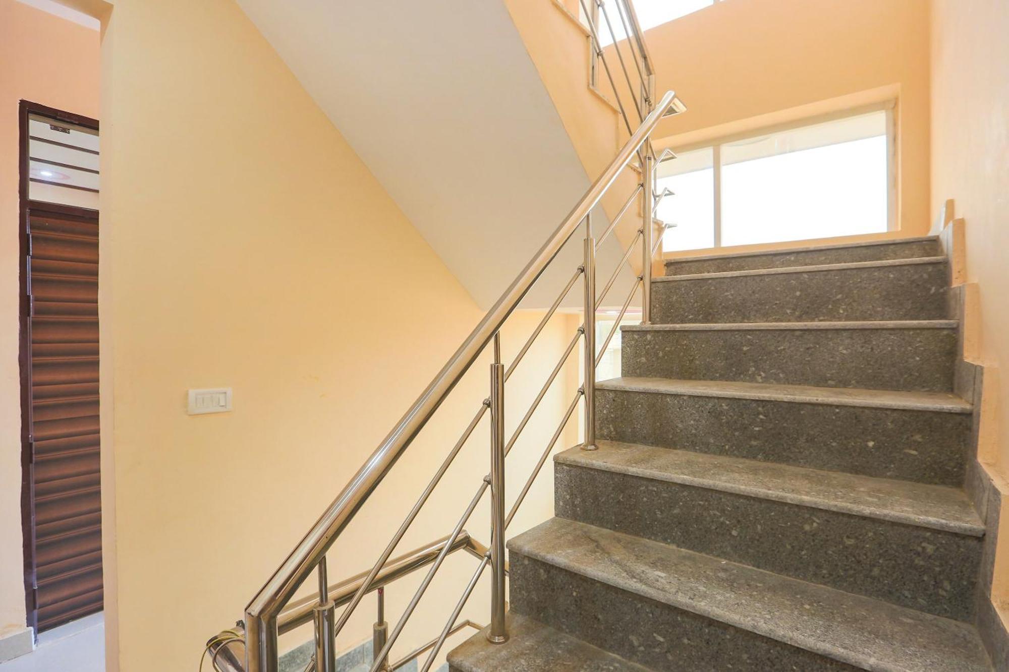 גורגאון Hotel O Royal Villa מראה חיצוני תמונה